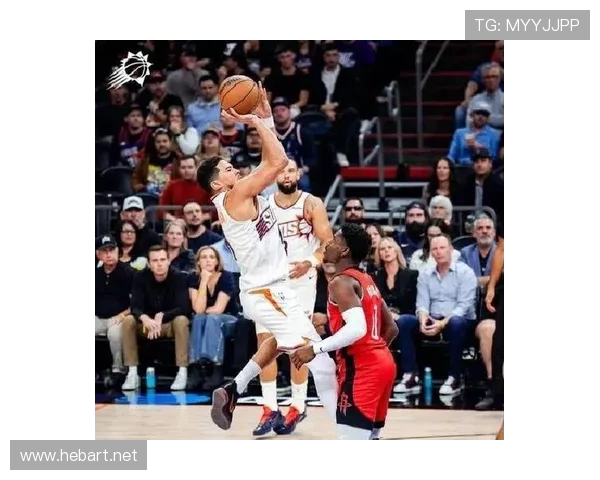 以阿门强行突破转身上篮得分点燃全场掀起比赛高潮关键时刻力挽狂澜